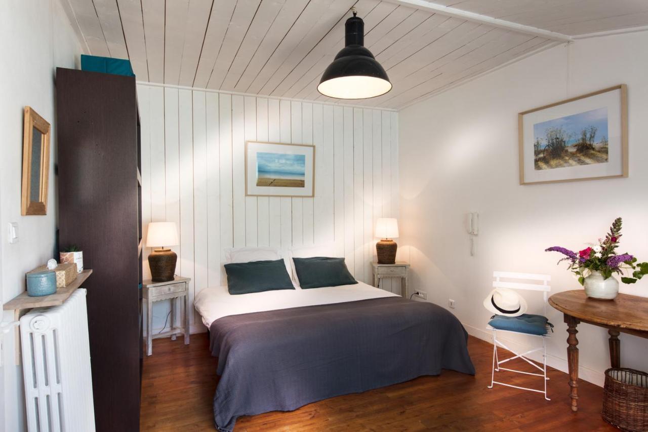 La Venelle De Jericho Bed & Breakfast La Rochelle  Bagian luar foto